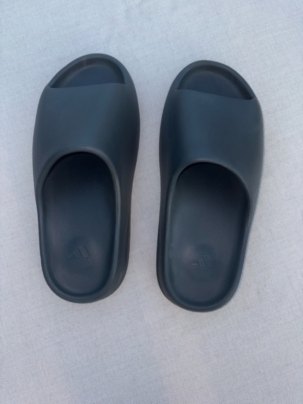 Yeezy Slide Sandals in Dark Charcoal/Black
